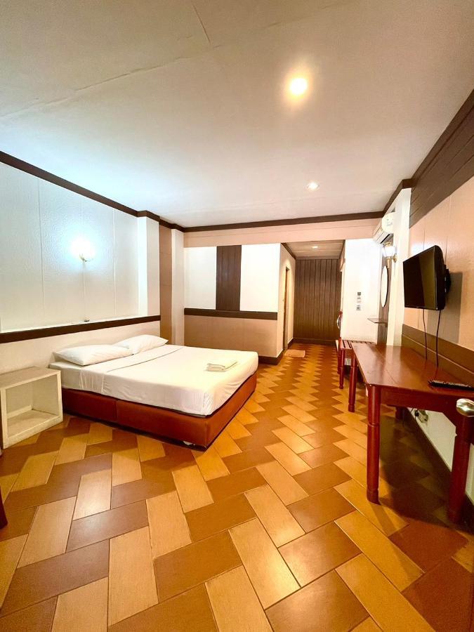 Bansuan Resort Nakhon Szavan Kültér fotó