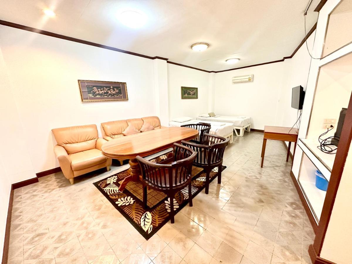 Bansuan Resort Nakhon Szavan Kültér fotó