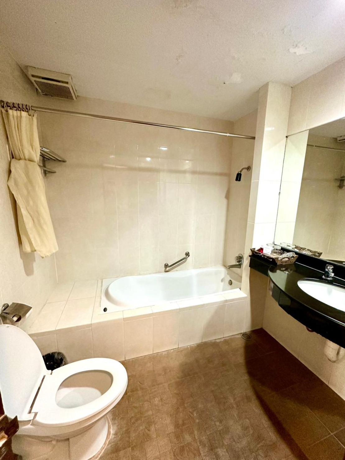 Bansuan Resort Nakhon Szavan Kültér fotó